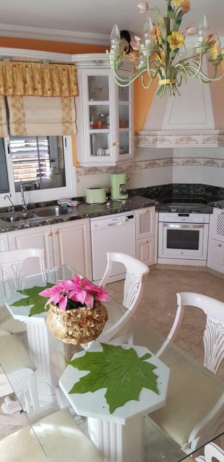 Holiday Home Hemi فاليسكيو المظهر الخارجي الصورة